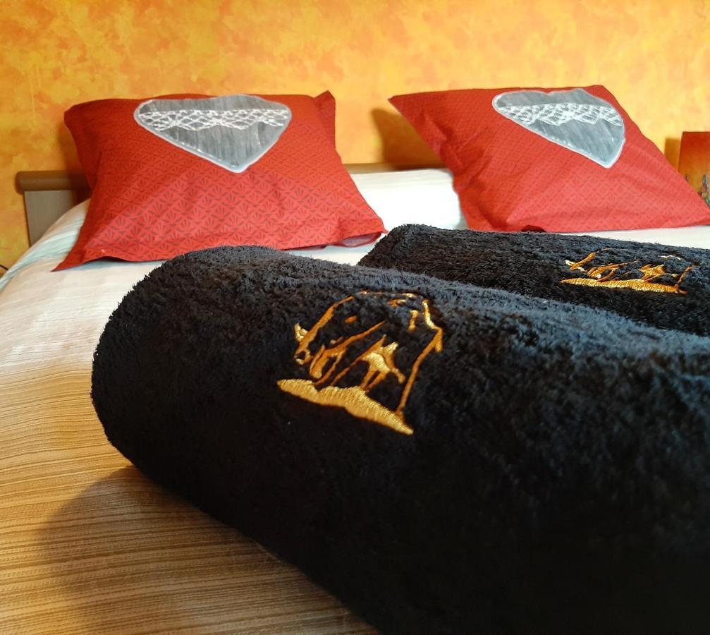 B&B La Locanda Del Cinghiale Aurano 외부 사진