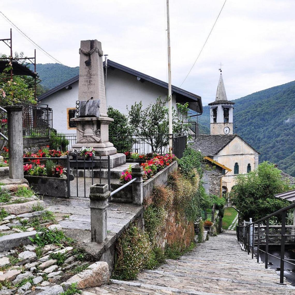 B&B La Locanda Del Cinghiale Aurano 외부 사진